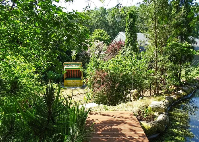 Semesterbostad Lovely In Pinnow Ot